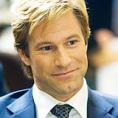 ���� ������, Aaron Eckhart