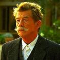 ���� ����, John Hurt