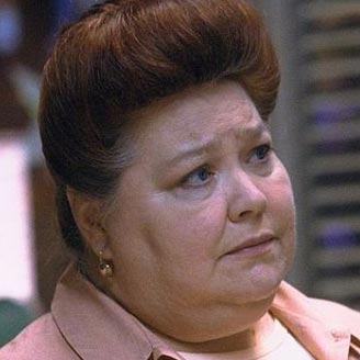 ������ - ������� �����, Conchata Ferrell