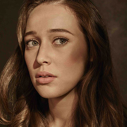 ������ - ����� ������-����, Alycia Debnam-Carey