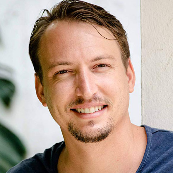 ��������� - ������� �����, Nicolas Celis