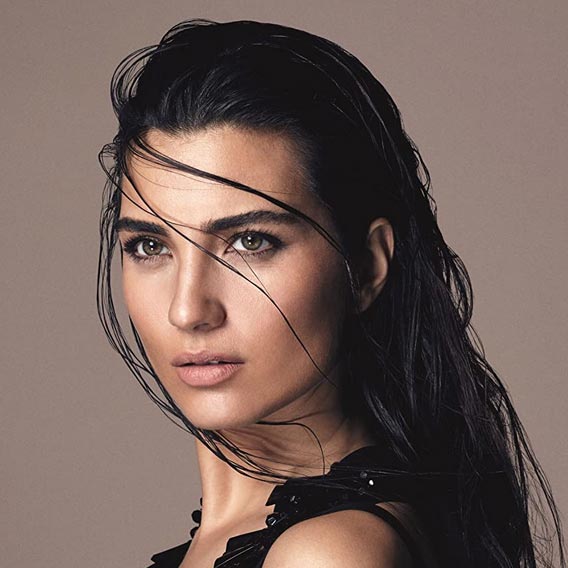 ������ - ���� ���������, Tuba Büyüküstün