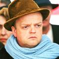 ���� ������, Toby Jones