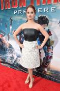 Кадри от червения килим в Лос Анджелис Галерия Железният човек 3 - Промо