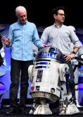 снимки от фен срещата в Анахайм Галерия Междузвездни войни: Силата се пробужда - Промо