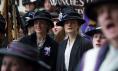  Suffragette -   