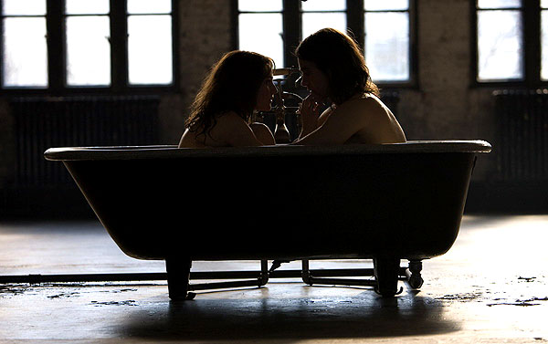 �-� ����� ���� ���� ������ ����