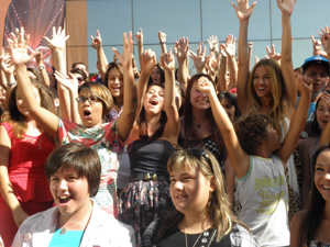 X FACTOR � �������