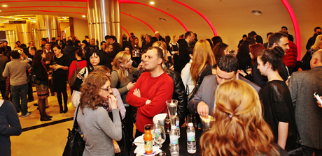 ������������ ���������� Cine Grand ������ ����� � �����