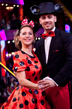 ���� ����� ������ ������� � ������� ����� � ���� ���� � Dancing Stars � �� 20.00 ���� �� ����