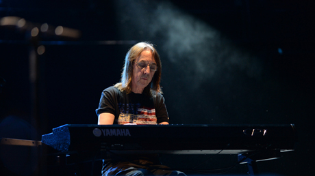 ���� ������� �� ���� � ���� �����