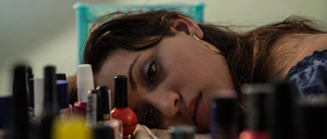 �������