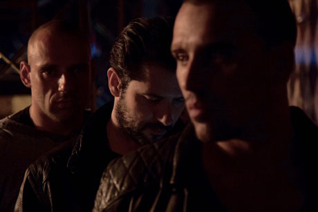 � ���� ������