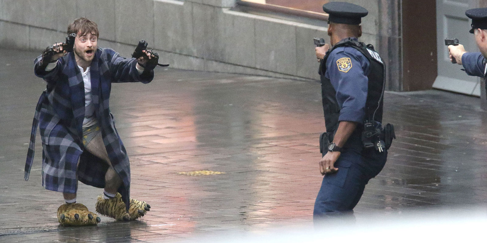 ������ ������� � ����� ������� �� ������ �Guns Akimbo�