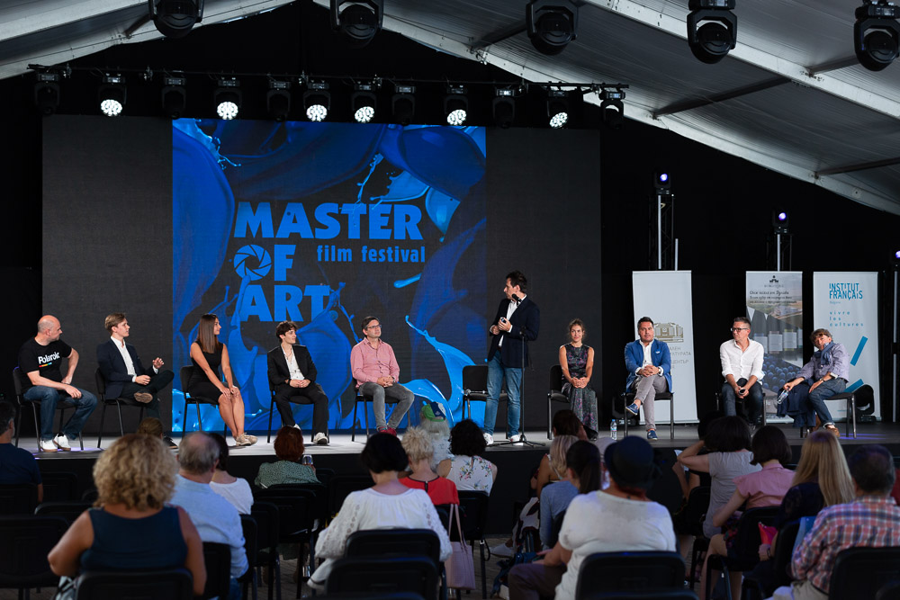 67 ������������� � 12 ������������ ����� �� ����� ���� �� ����������� ������� �� �������� �������� �MASTER OF ART�