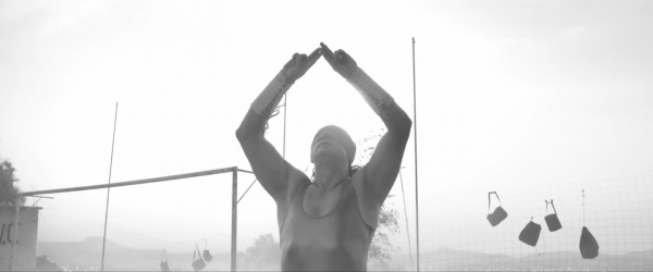 Смайващ първи трейлър на „Roma“ на Алфонсо Куарон