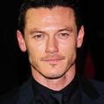 ��� �����, Luke Evans