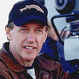 ������ - ����� �����, Dennis Dugan