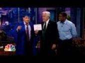 Чарли Шийн получава диплома в шоуто на Джей Лено
