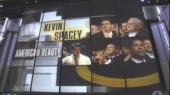 Кевин Спейси печели Оскар за Американски прелести
