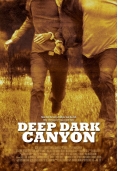 Дълбоко в тъмния каньон