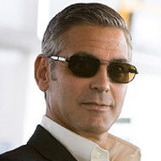 Джордж Клуни ще се превъплъти в образа на покойния Стив Джобс