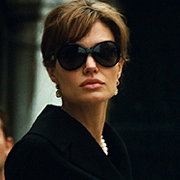 Анджелина Джоли работи по нов проект, филм за Афганистан