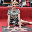 Скарлет Йохансон получи своя звезда на Алеята на славата в Холивуд