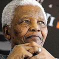 Филм на Клинт Истууд за Нелсън Мандела излиза на екран през декември