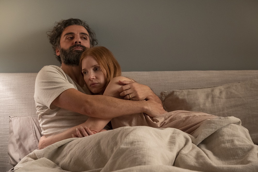 Джесика Частейн и Оскар Айзък в “Сцени от един семеен живот” от днес в HBO GO