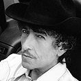 Боб Дилън написа музика за филм с Рене Зелуегър